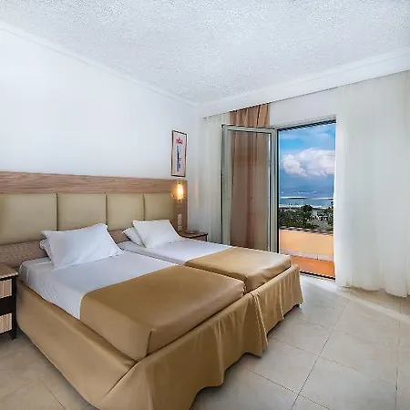 Niriides Otel 3*