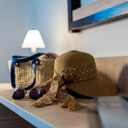 Niriides Hotell Psalidi (Kos)