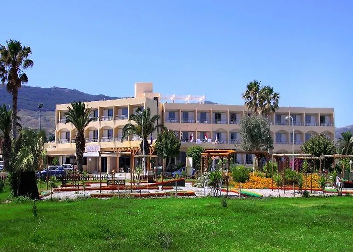 Niriides Hotel 3*