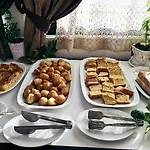 Hotel Niriides 3*