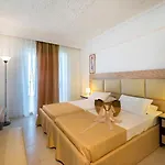 Niriides 3* Psalidi (Kos)