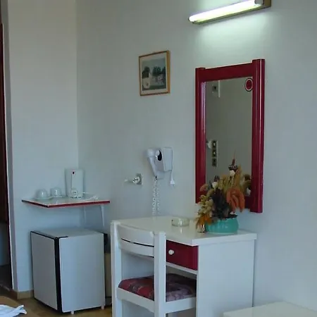 Niriides فندق بساليدي