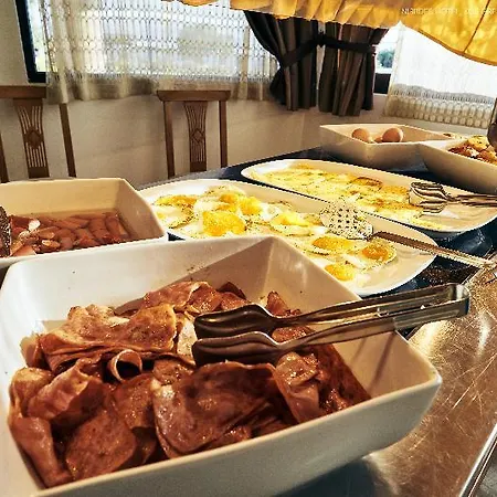 Niriides Ξενοδοχείο 3*