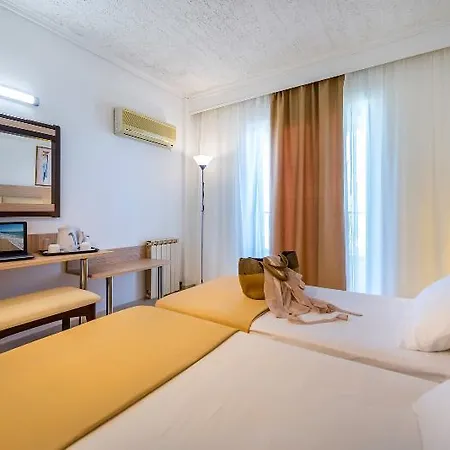 Hotel Niriides